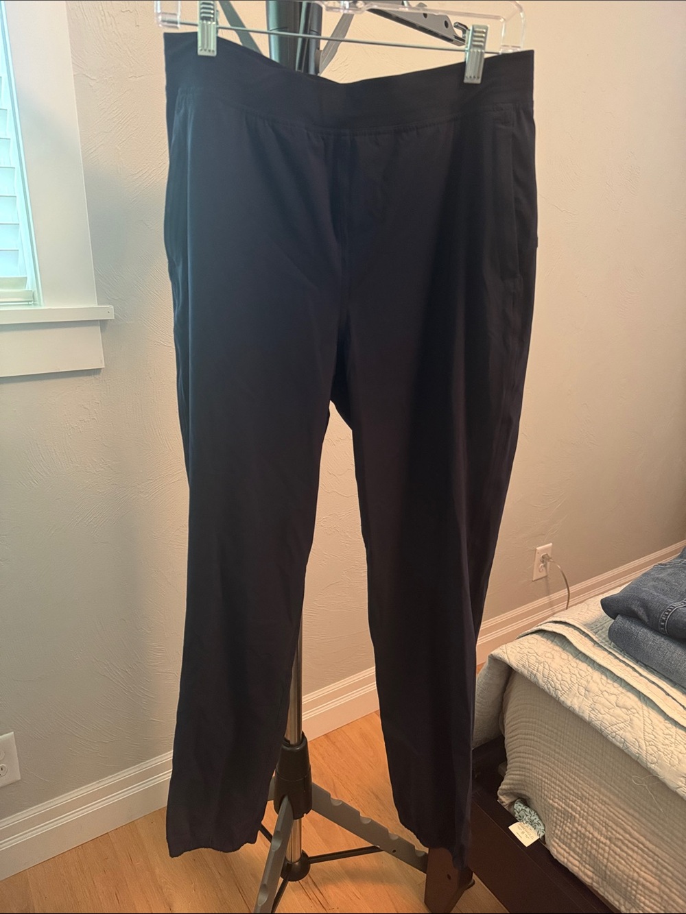 lululemon women’s Athletic pants